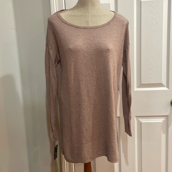 Mossimo sweater dress tunic short boat neck lavender Side vents women’s size M - Picture 1 of 8